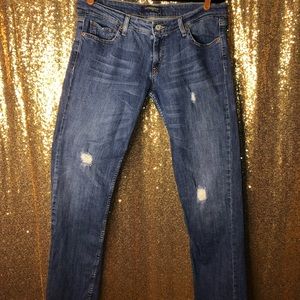 524 Superlow Levi’s